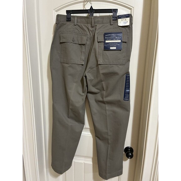 Roundtree & Yorke Casuals Pants Mens Size 36Wx29L Relaxed Fit OLIVE GREEN NWT - Picture 2 of 3